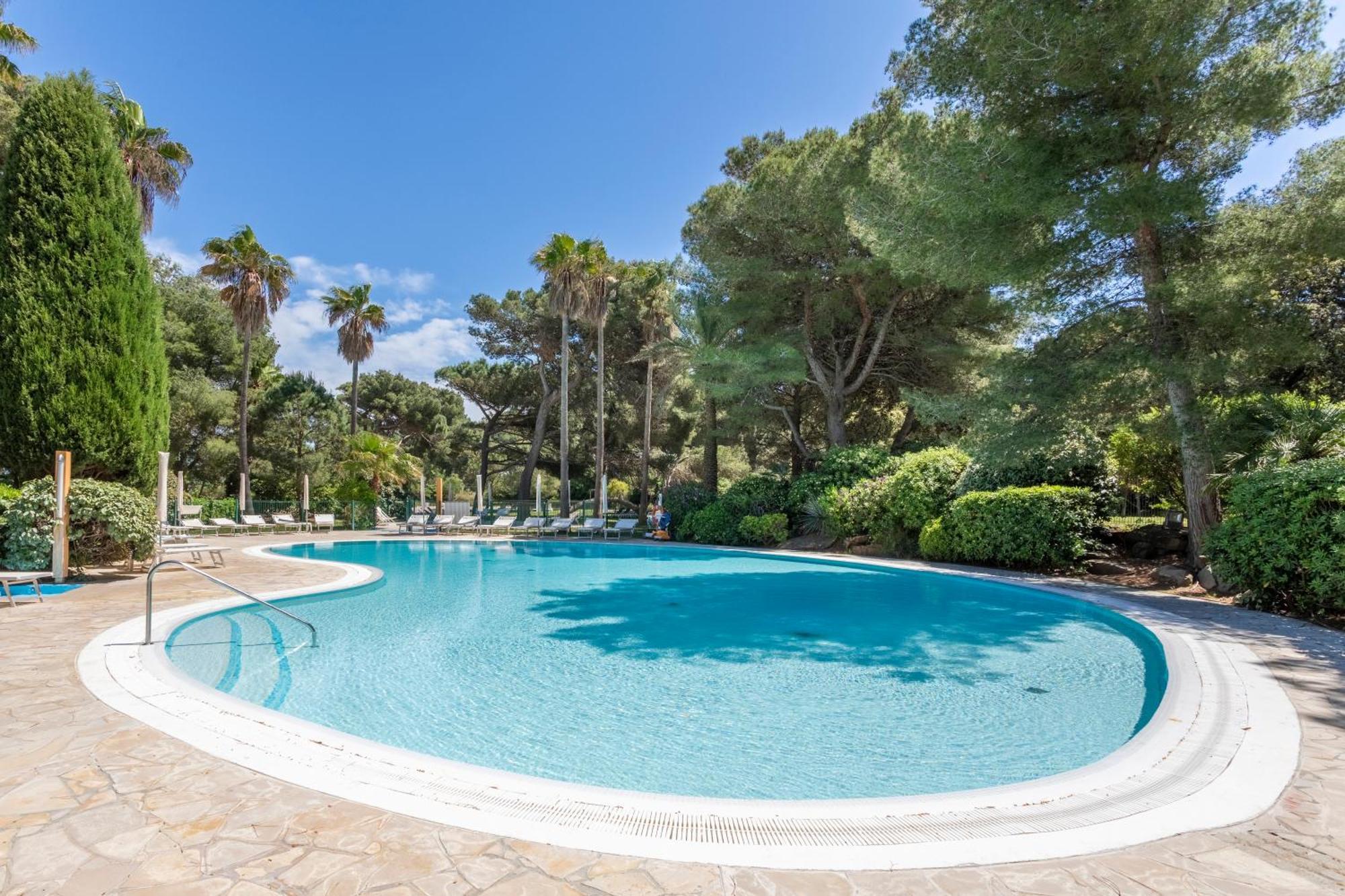 Residence Pierre & Vacances La Pinede Hyères Kültér fotó